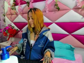 Bongacams Best Webcam of AnalHade