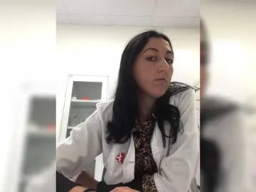 Bongacams Best live sex cam show of MiaTorres