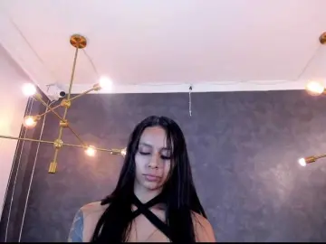 Bongacams Watch Live Sex Cams of kharlyn-angel