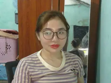 Bongacams Watch Live Sex Cams of nana7777