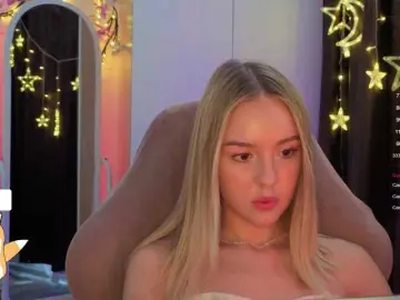 Bongacams Live Sex Cam of Nestyzz