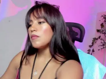 Bongacams Live Sex Cam of WhisperWish