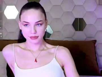 Bongacams Sex Chat of EmilyLuxxxury