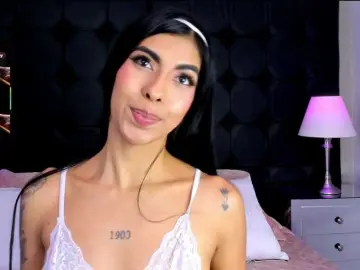 Bongacams Watch Live Sex Cams of MaiaWatson