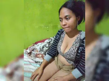 Bongacams Watch Live Sex Cams of Murielle22