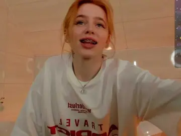 Bongacams Best live sex cam show of MissRedFox