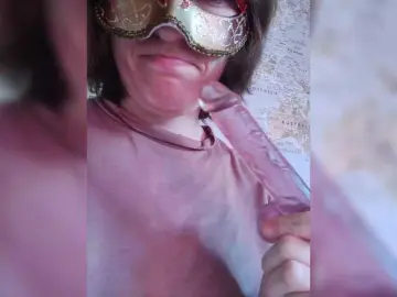 Bongacams Live Sex Cam of Lea7neco