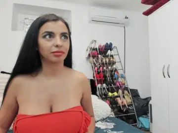 Bongacams Live Sex of JuliaHayes90