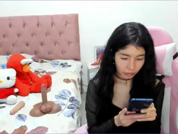 Bongacams Free Porn Cam of Milley777