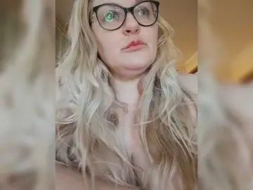Bongacams Live Porn of WifeyNusha