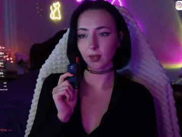 Bongacams Sex Cam of LollyGirlMoon