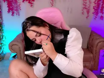 Bongacams Watch Live Sex Cams of Melanyx-x