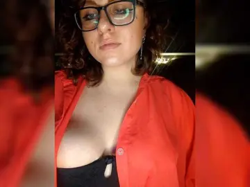 Bongacams Live Sex of SatinUrban
