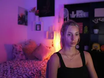 Bongacams Watch Live Sex Cams of ayahitakayama