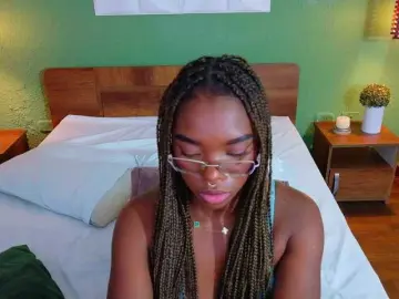 Bongacams Adult Video Chat of chocolatte-dreams