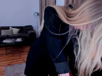 Bongacams Best live sex cam show of ToxicBlonde