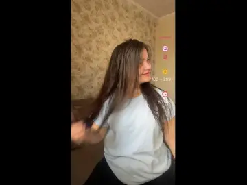 Bongacams Sex Chat of KikiMilf84