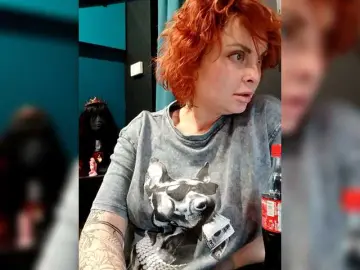 Bongacams Adult Webcams of Redfoxlikefiree
