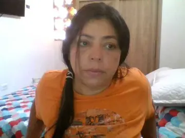 Bongacams Nude Webcam of HotGiirl