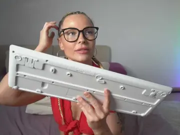 Bongacams Live Sex Cam of new1dee