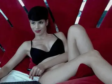 Bongacams Free Porn Cam of RoxxyRouge