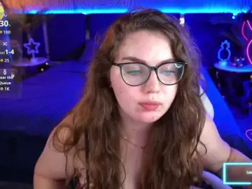 Bongacams Sex Cam of LuxSopphia