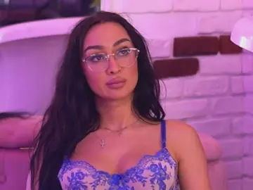 Bongacams Adult Webcam of BonieSins