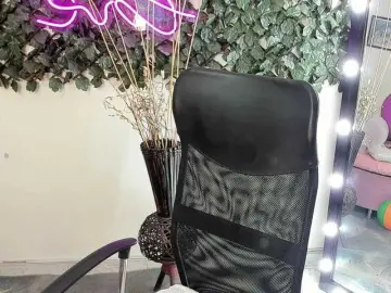 Bongacams Watch Live Sex Cams of DestinyHills