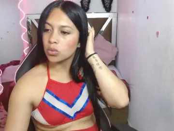 Bongacams Live Porn of CLEO-TAY