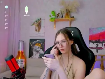 Bongacams Live Sex Cam of -Lovely