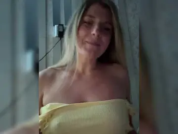 Bongacams Sex Cam of KotiMrrr