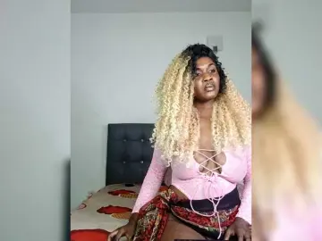 Bongacams Nude Webcam of raissflavoR