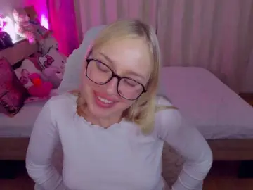 Bongacams Private Sex Chat of ElinaOcean