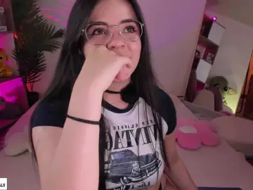 Bongacams Free Porn Cam of CammieFoalss