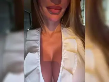 Bongacams Watch Live Sex Cams of OrgazMia