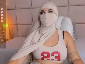 Bongacams Live Porn of Raniia