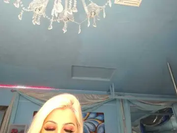 Bongacams Live Sex Cam of adrianna_fox