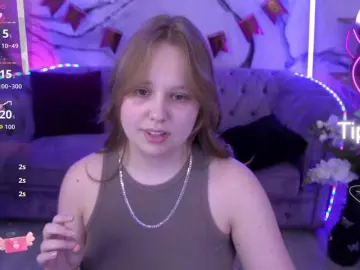 Bongacams Best live sex cam show of CrystallPaws