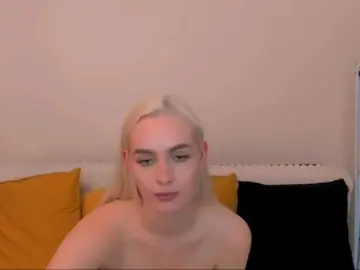 Bongacams Live Sex Cam of OliviaKisss3