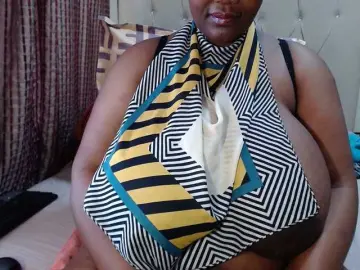 Bongacams Sex Cam of BustyBabeX