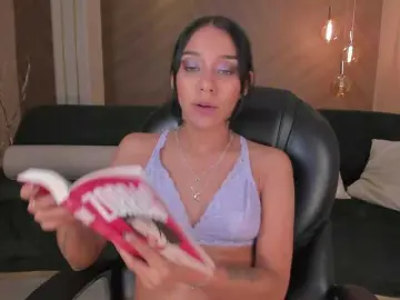 Bongacams Best live sex cam show of AmaliaCruss