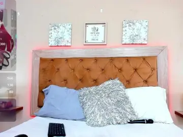 Bongacams Watch Live Sex Cams of CristalLorents