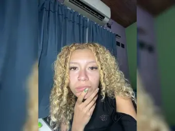 Bongacams Live Porn of Darkazulqueen