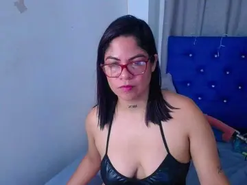 Bongacams Free Live Porn of horny-cougar