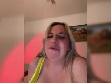 Bongacams Free Porn Cam of Roksi-8