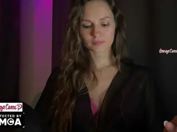 Bongacams Watch Live Sex Cams of Vvv-lifffe