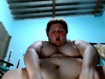 Bongacams Nude Webcam of squirtbbw
