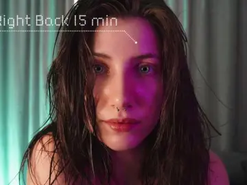 Bongacams Watch Live Sex Cams of Vixie01