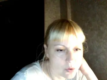 Bongacams Best live sex cam show of krisss2016