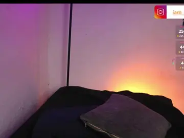 Bongacams Live Sex Cam of Yourtoybella